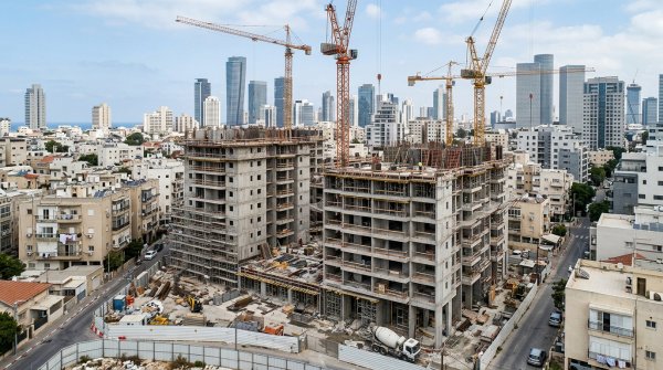 עלויות הבנייה זינקו 15% בשנה במרכז תל אביב, לפי לשכת שמאי המקרקעין